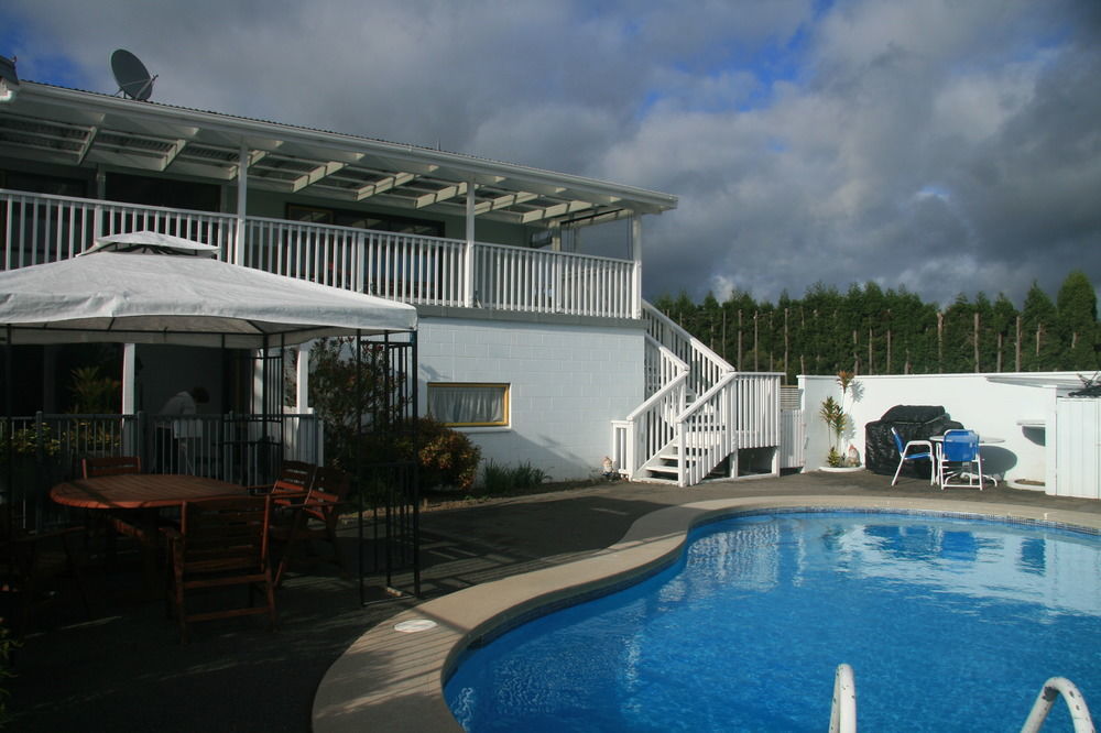 Accommodation at Te Puna Motel Tauranga Esterno foto